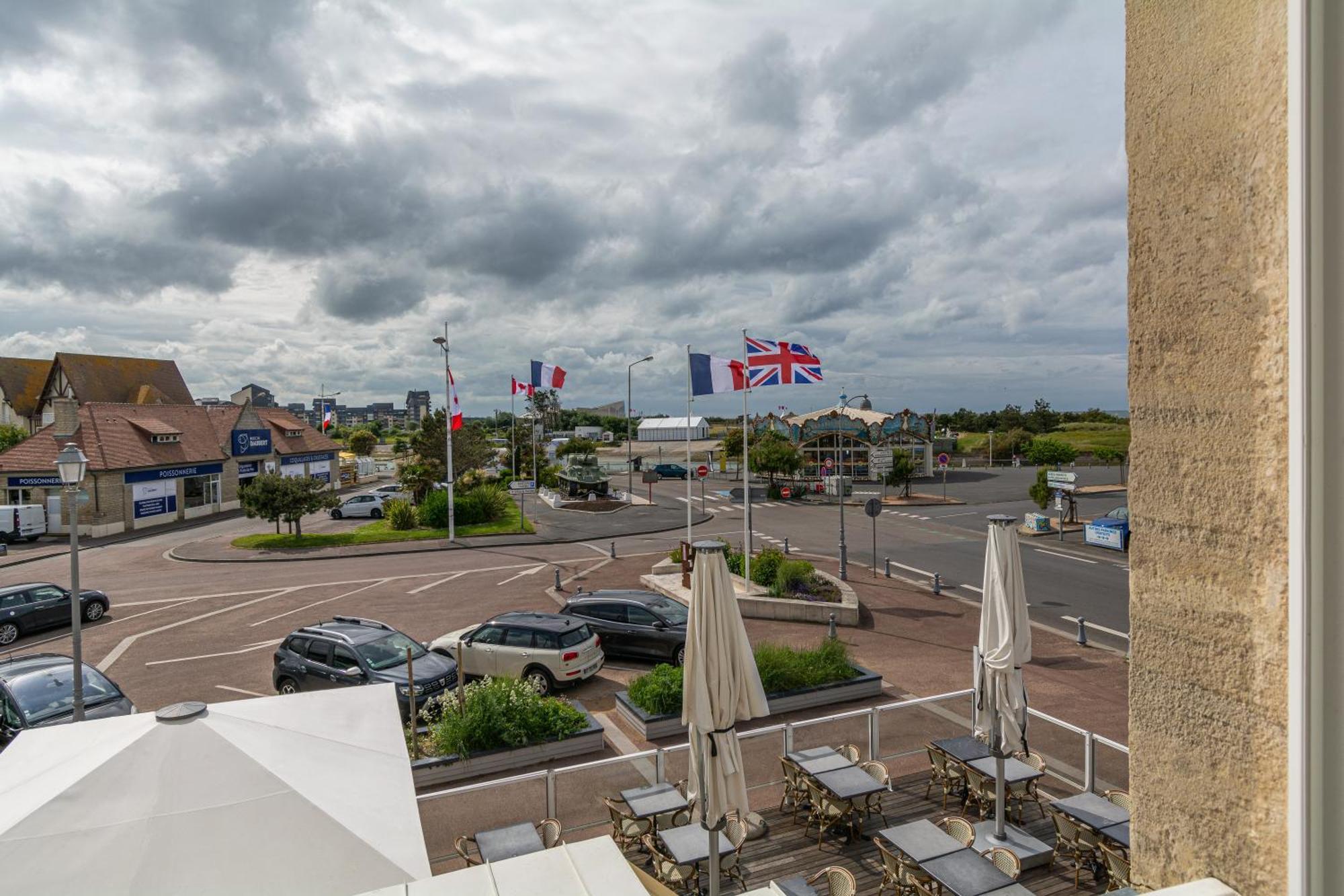 Hotel De La Plage Courseulles-sur-Mer Zewnętrze zdjęcie