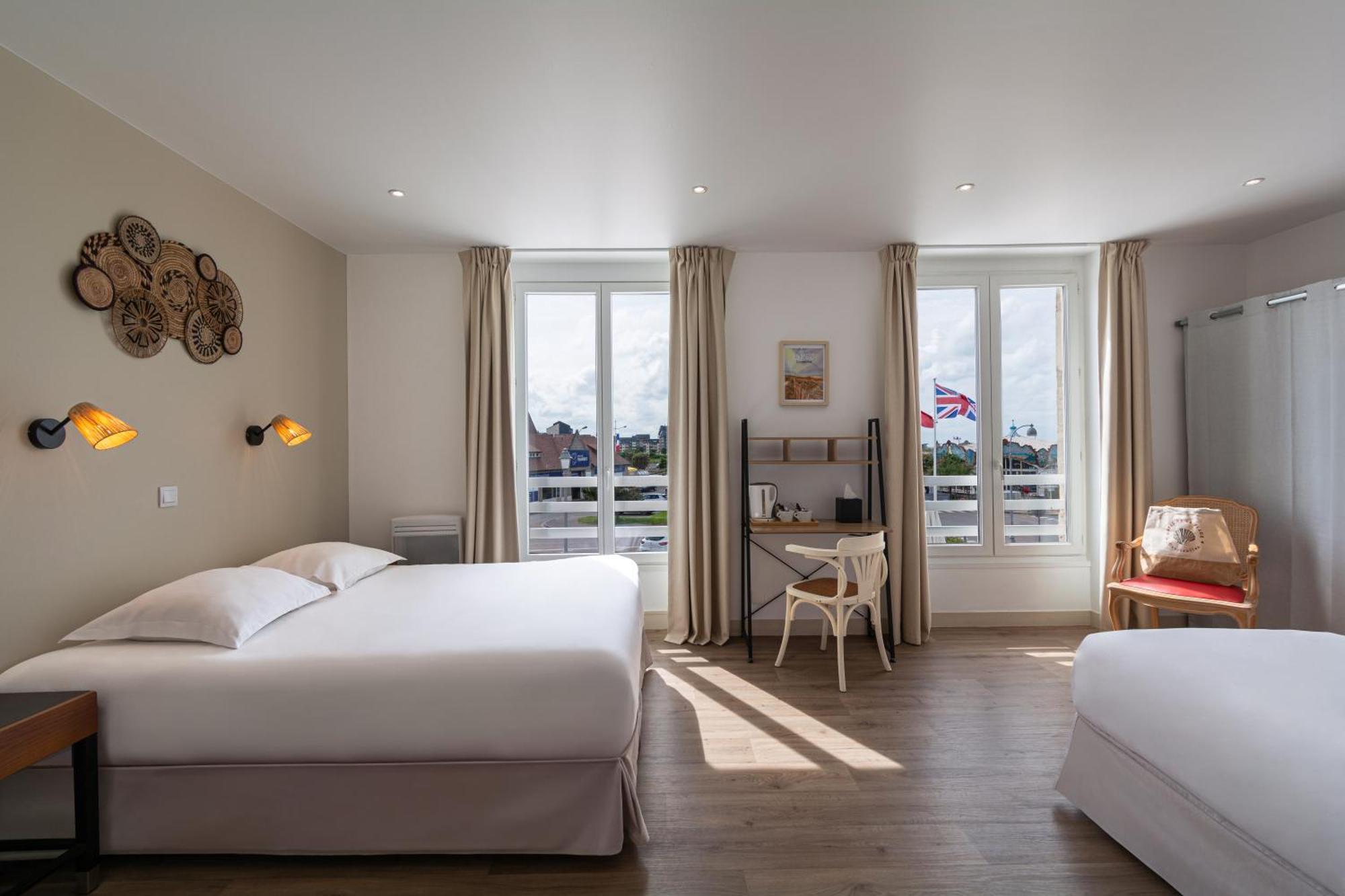Hotel De La Plage Courseulles-sur-Mer Zewnętrze zdjęcie