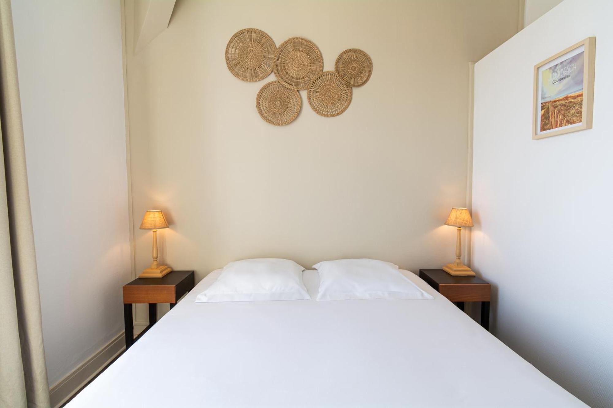 Hotel De La Plage Courseulles-sur-Mer Zewnętrze zdjęcie
